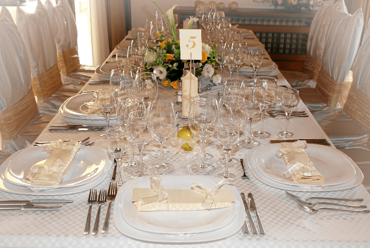 White and caramel reception table at a coffee themed wedding