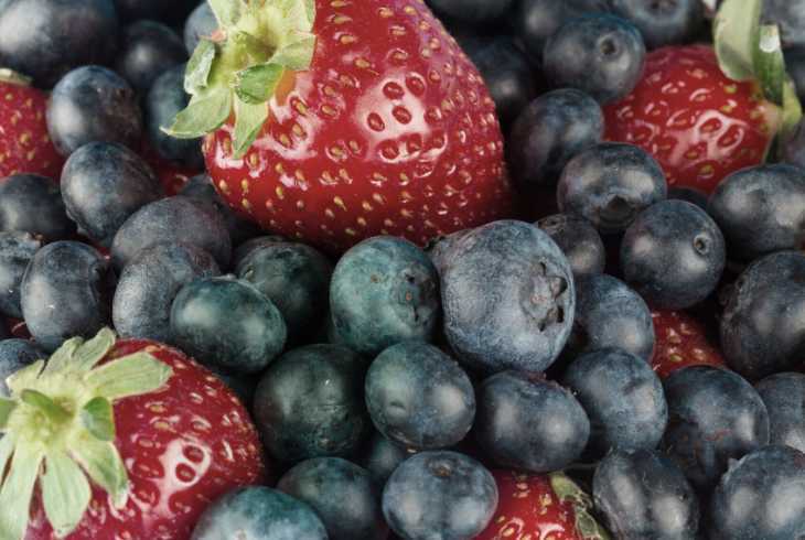 Blueberries and Strawberries full of antioxidants